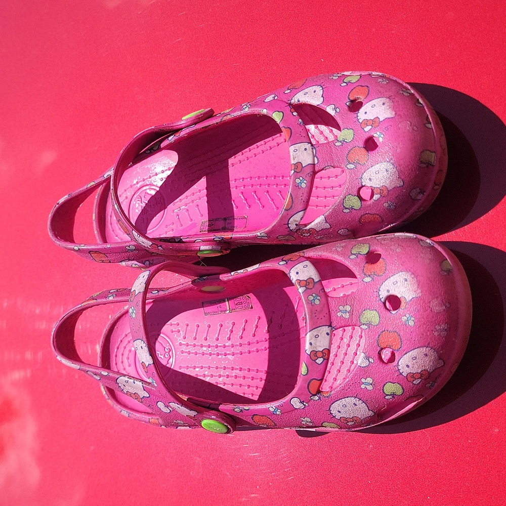 Crocs- Hello Kitty